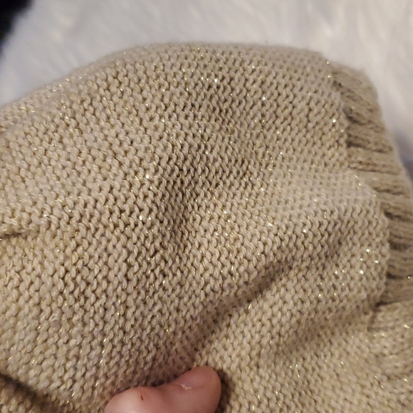 Baby hat & mittens - Picture 7 of 8